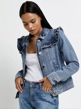 River Island - Ruffled Shoulder Denim Jacket in Medium Blue